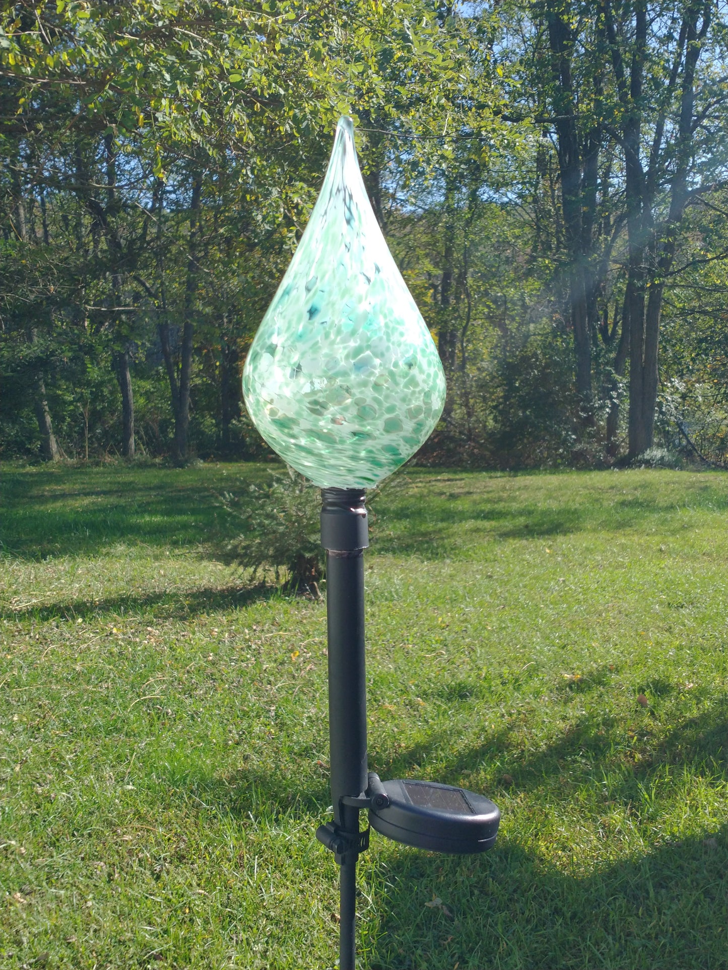 Color changing solar lights outdoor lights LED color changing glass solar lights hand blown glass Glass solar light
