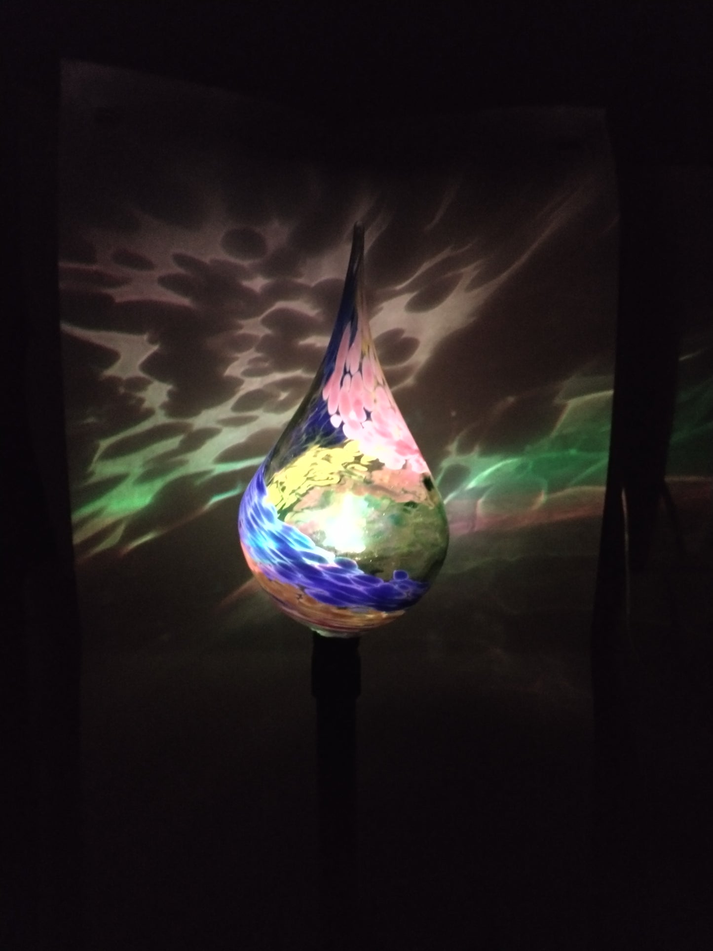 Color changing solar lights outdoor lights LED color changing glass solar lights hand blown glass Glass solar light
