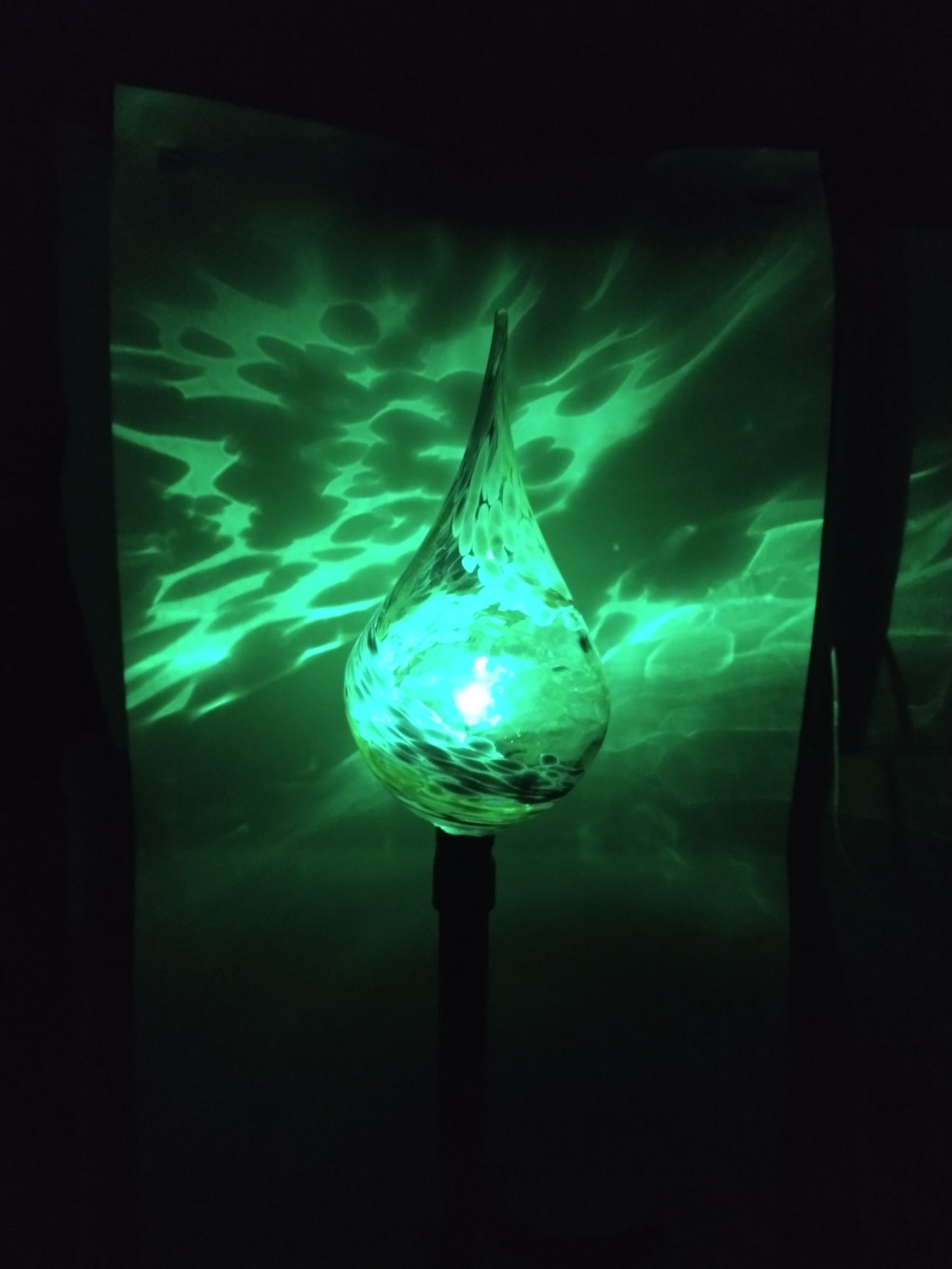Color changing solar lights outdoor lights LED color changing glass solar lights hand blown glass Glass solar light