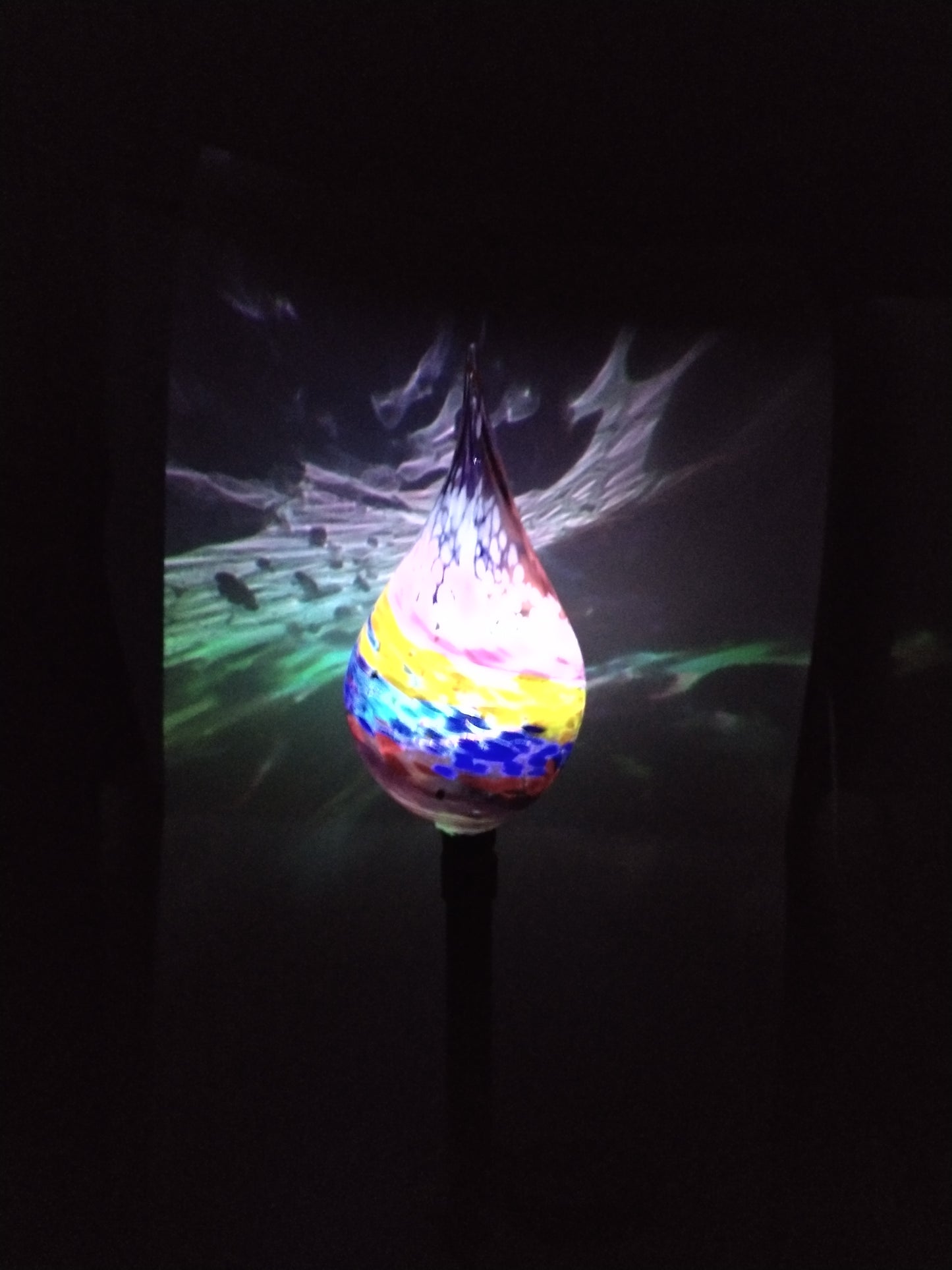 Color changing solar lights outdoor lights LED color changing glass solar lights hand blown glass Glass solar light