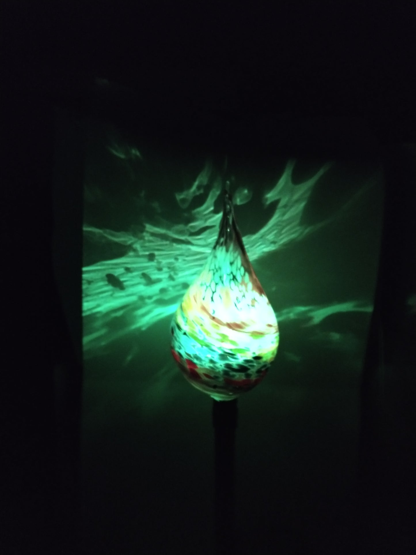 Color changing solar lights outdoor lights LED color changing glass solar lights hand blown glass Glass solar light