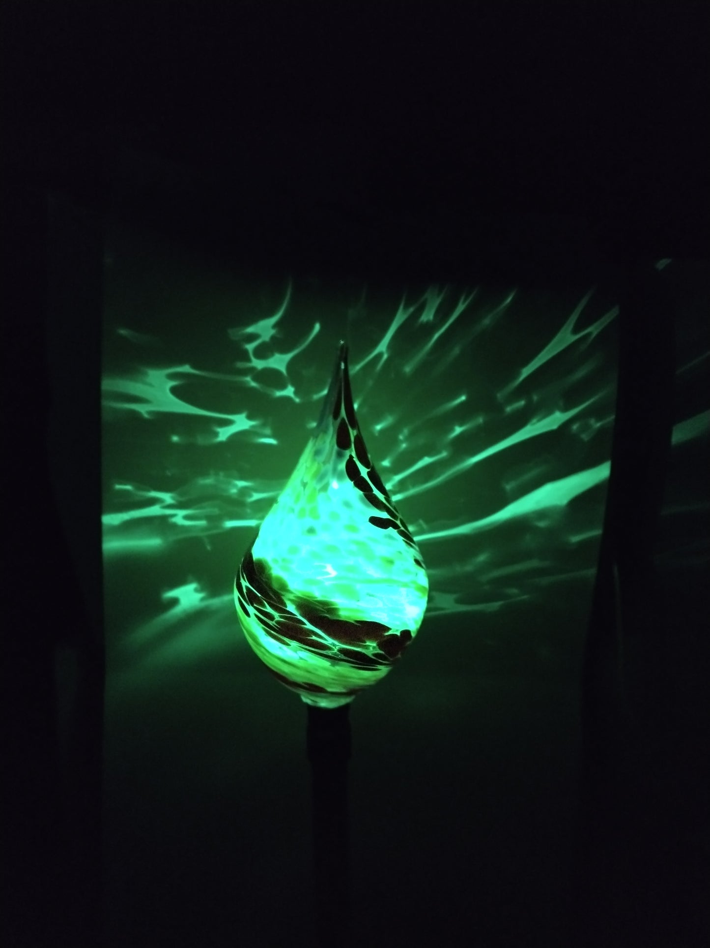 Color changing solar lights outdoor lights LED color changing glass solar lights hand blown glass Glass solar light