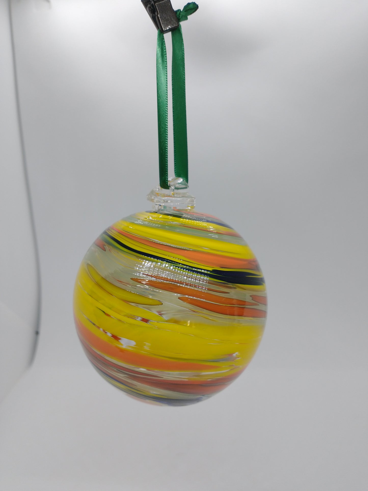 Hand Blown Glass Ornament suncatcher Garden Ball home decor