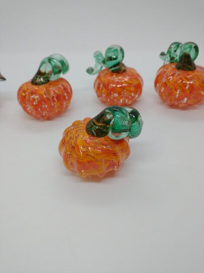 Glass pumpkins SINGLE MINI orange Glass Pumpkin Hand Blown Glass glass pumpkin Fall Thanksgiving Decorative squash autumn