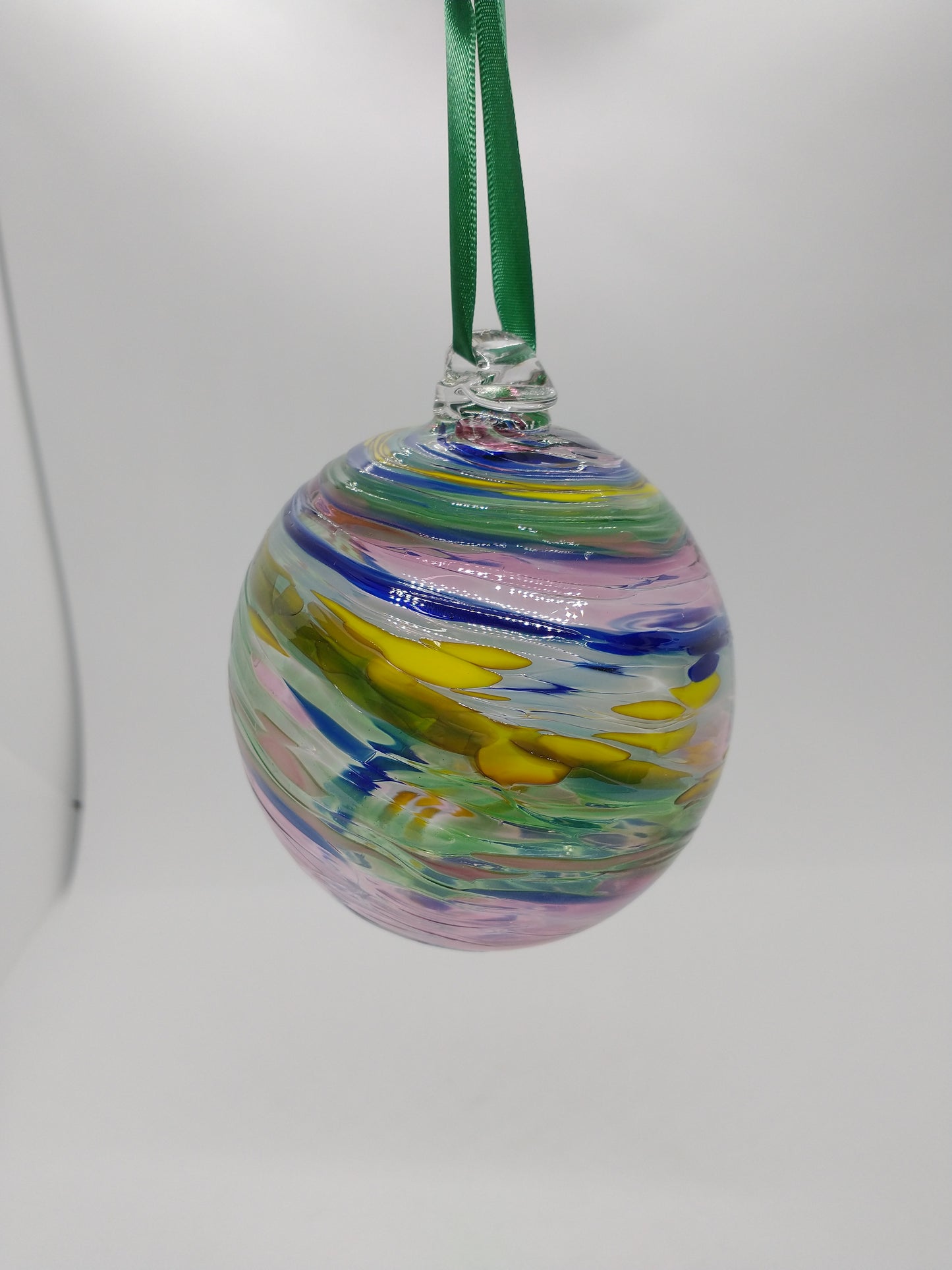 Hand Blown Glass Ornament suncatcher Garden Ball home decor