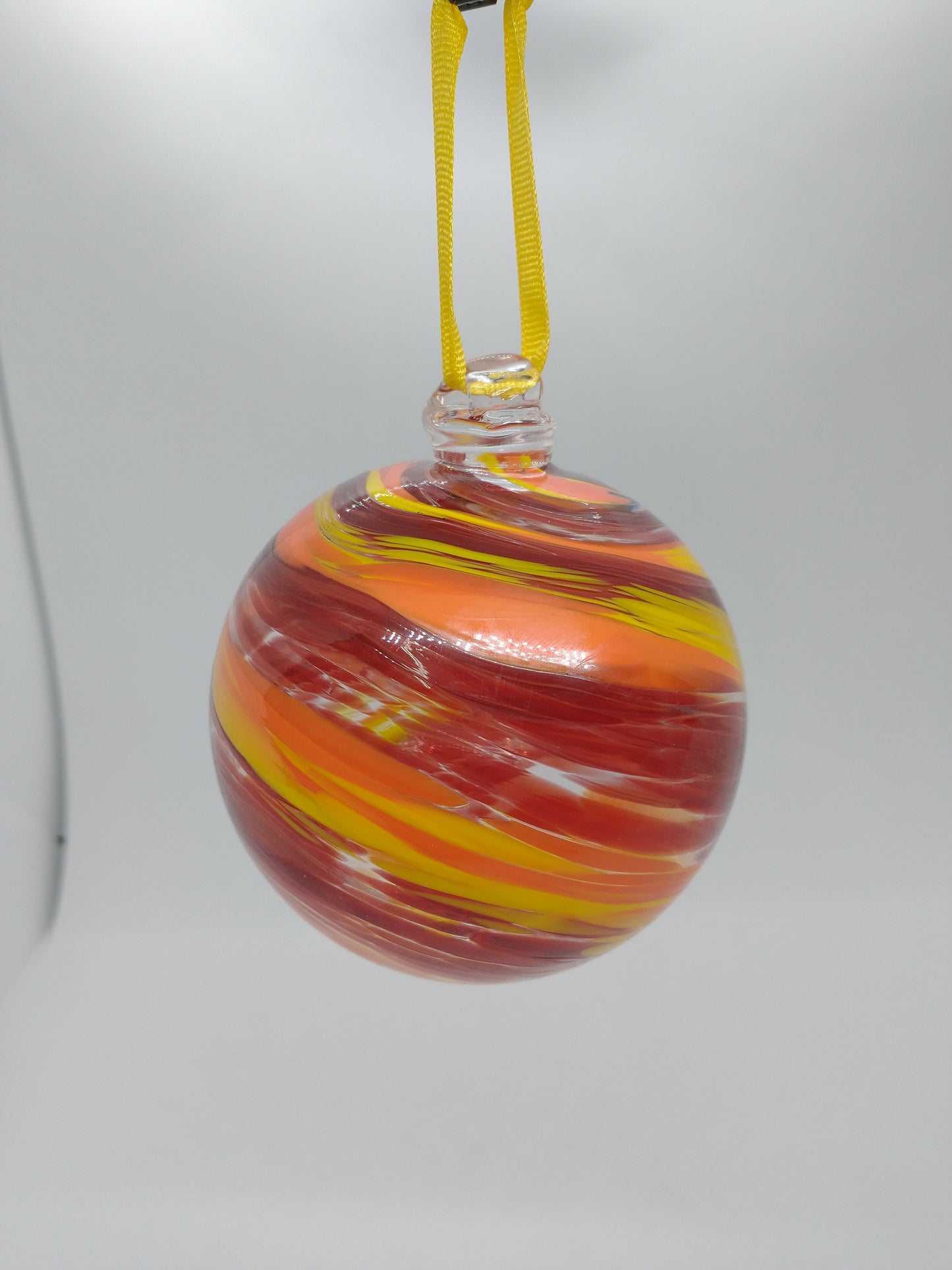 Hand Blown Glass Ornament suncatcher Garden Ball home decor